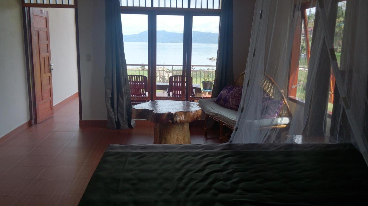 Bed and Breakfast Toba Sunset Тук-Тук Екстер'єр фото